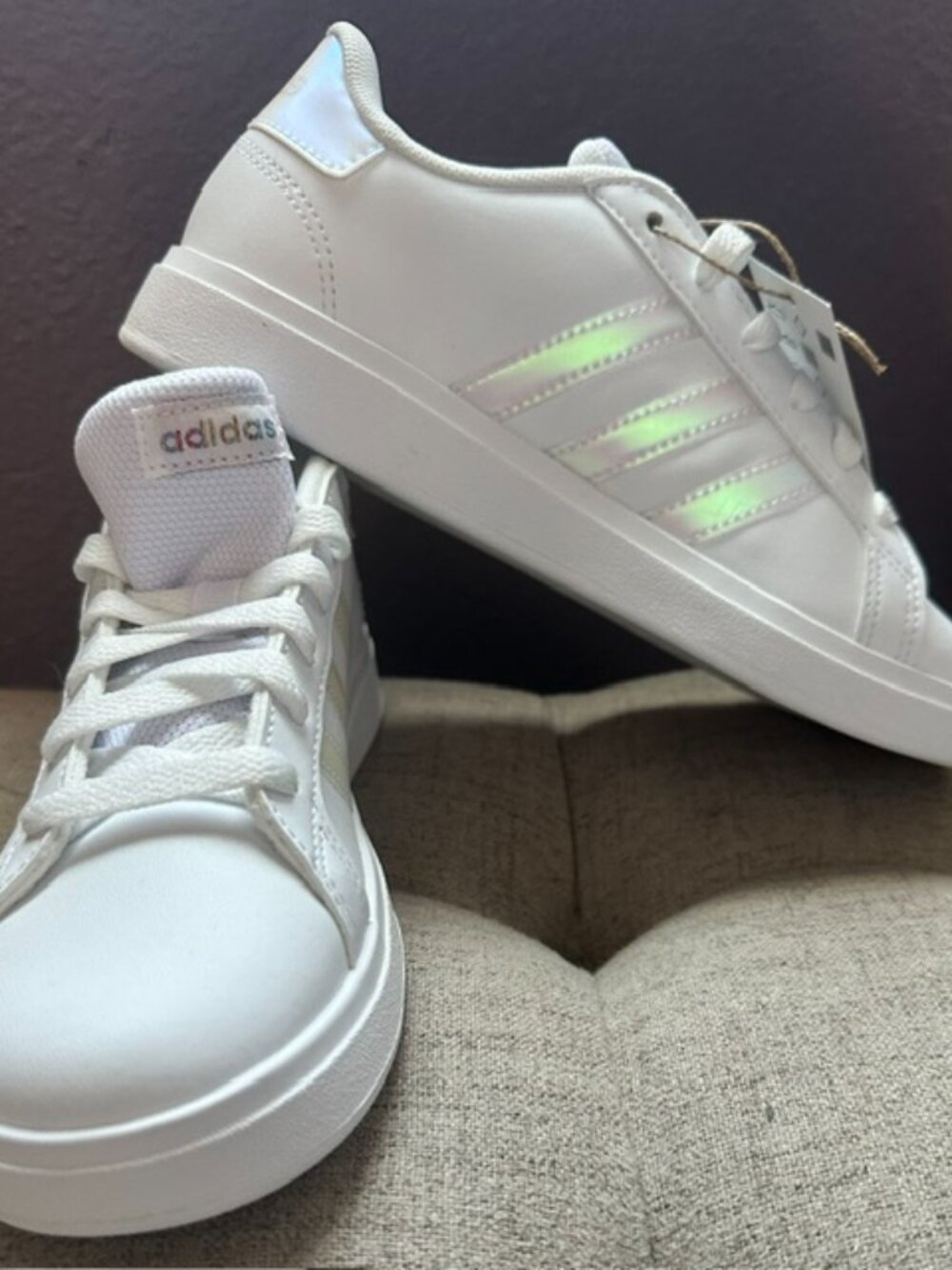 Adidas Grand Court 2 Low White Iridescent